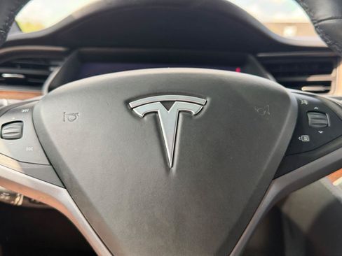 Used 2020 Tesla Model X Long Range AWD/4WD image 28
