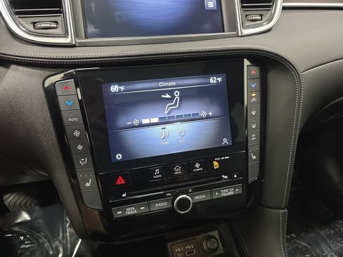Certified 2023 INFINITI QX50 Luxe w/ Cargo Package AWD/4WD image 21