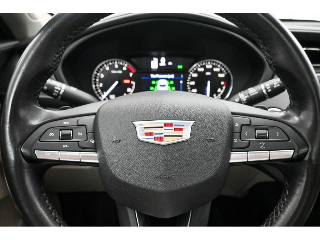 Certified 2023 Cadillac XT4 Premium Luxury AWD/4WD image 37