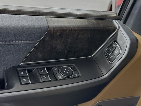 Used 2021 Ford F150 Lariat w/ Equipment Group 502A High image 12