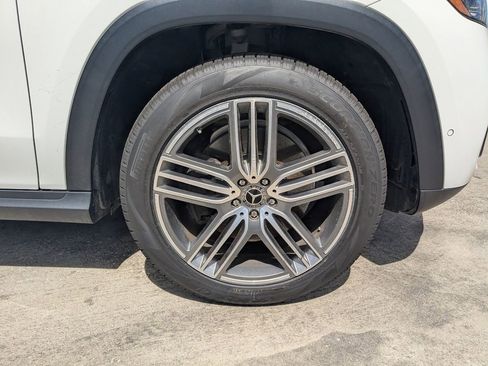 Used 2024 Mercedes-Benz GLS 450 GLS 450 image 19
