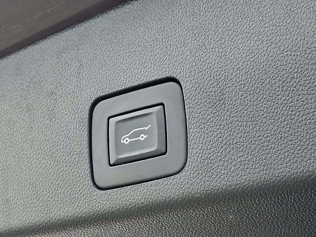 Certified 2022 Buick Encore GX Select FWD image 31
