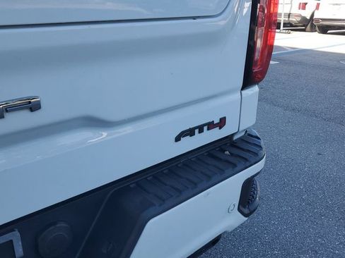 Used 2020 GMC Sierra 1500 AT4 w/ AT4 Premium Package AWD/4WD image 8