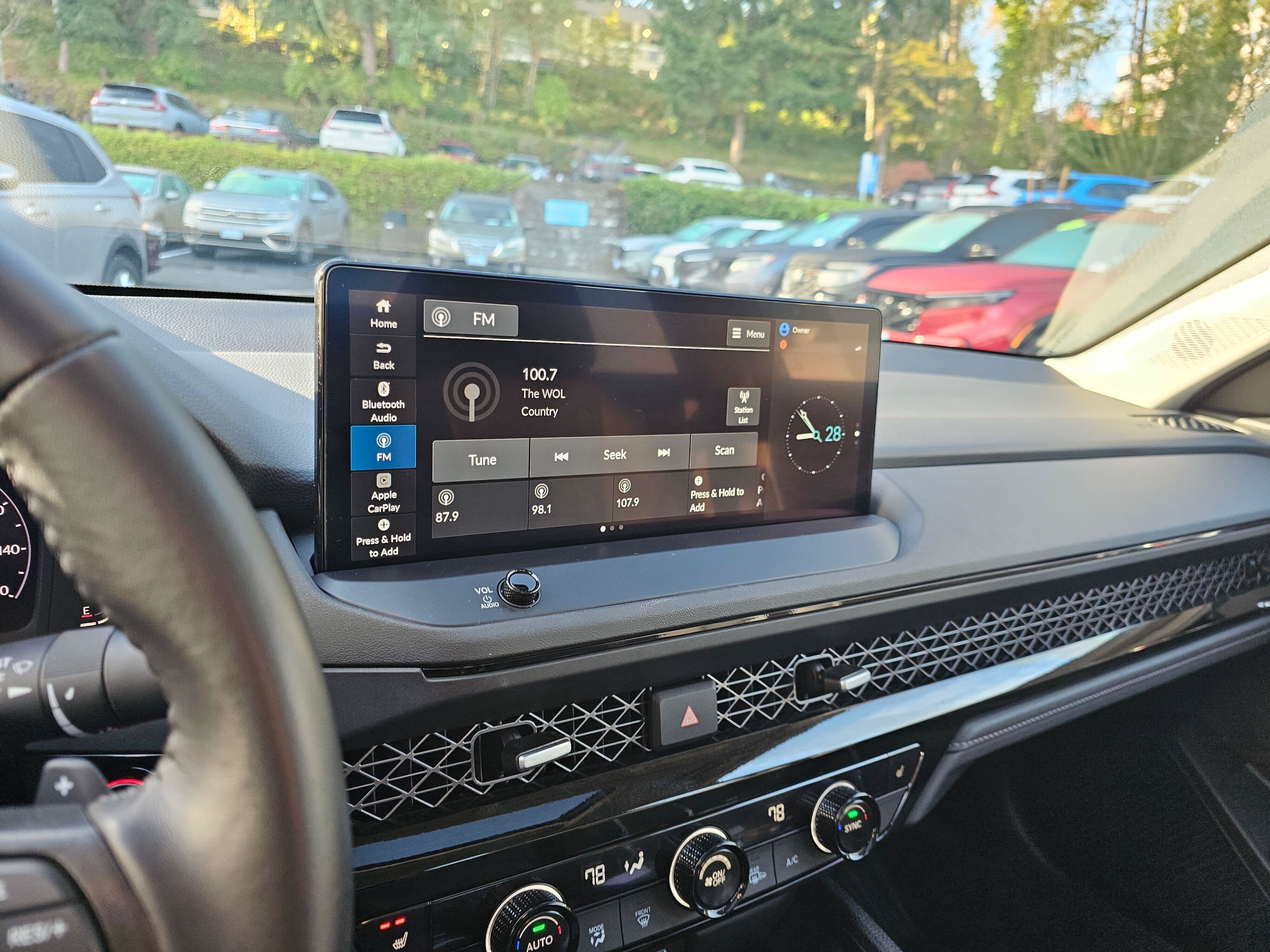 Used 2025 Honda Accord EX-L image 29
