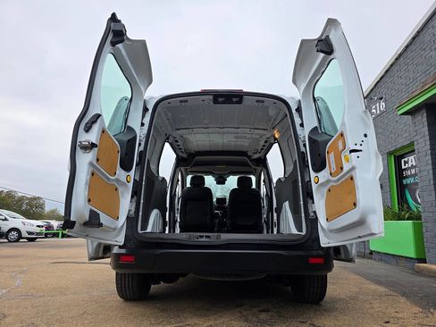 Used 2019 Ford Transit Connect XL image 28