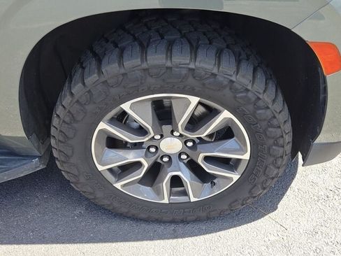 Used 2023 Chevrolet Tahoe LT RWD image 19