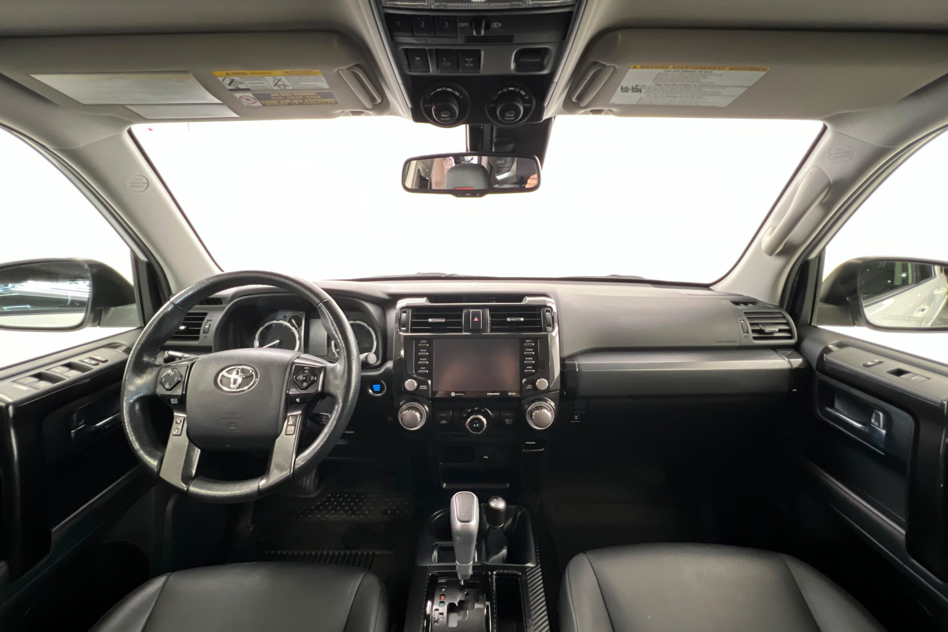 Used 2023 Toyota 4Runner TRD Off-Road Premium AWD/4WD image 10
