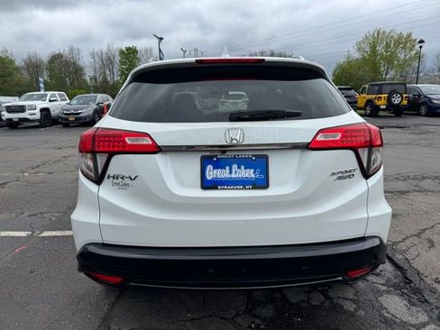 Used 2022 Honda HR-V Sport image 3