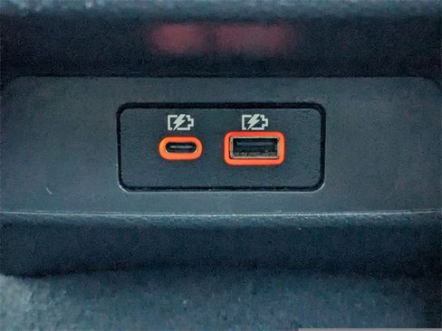 Used 2024 Nissan Altima 2.5 SR image 13