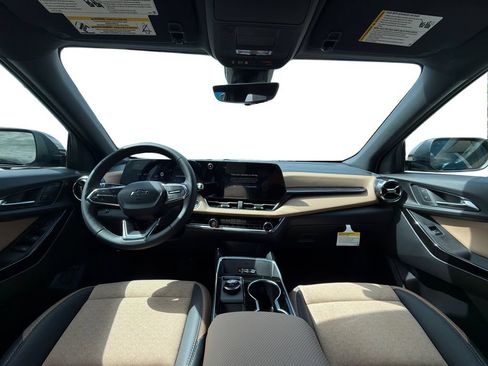 New 2026 Chevrolet Equinox ACTIV w/ Convenience Package III FWD image 13