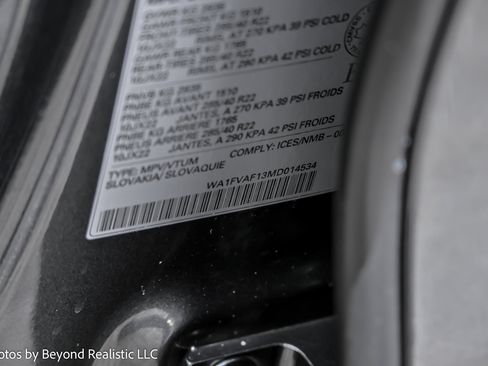 Used 2021 Audi Q8 Prestige image 44