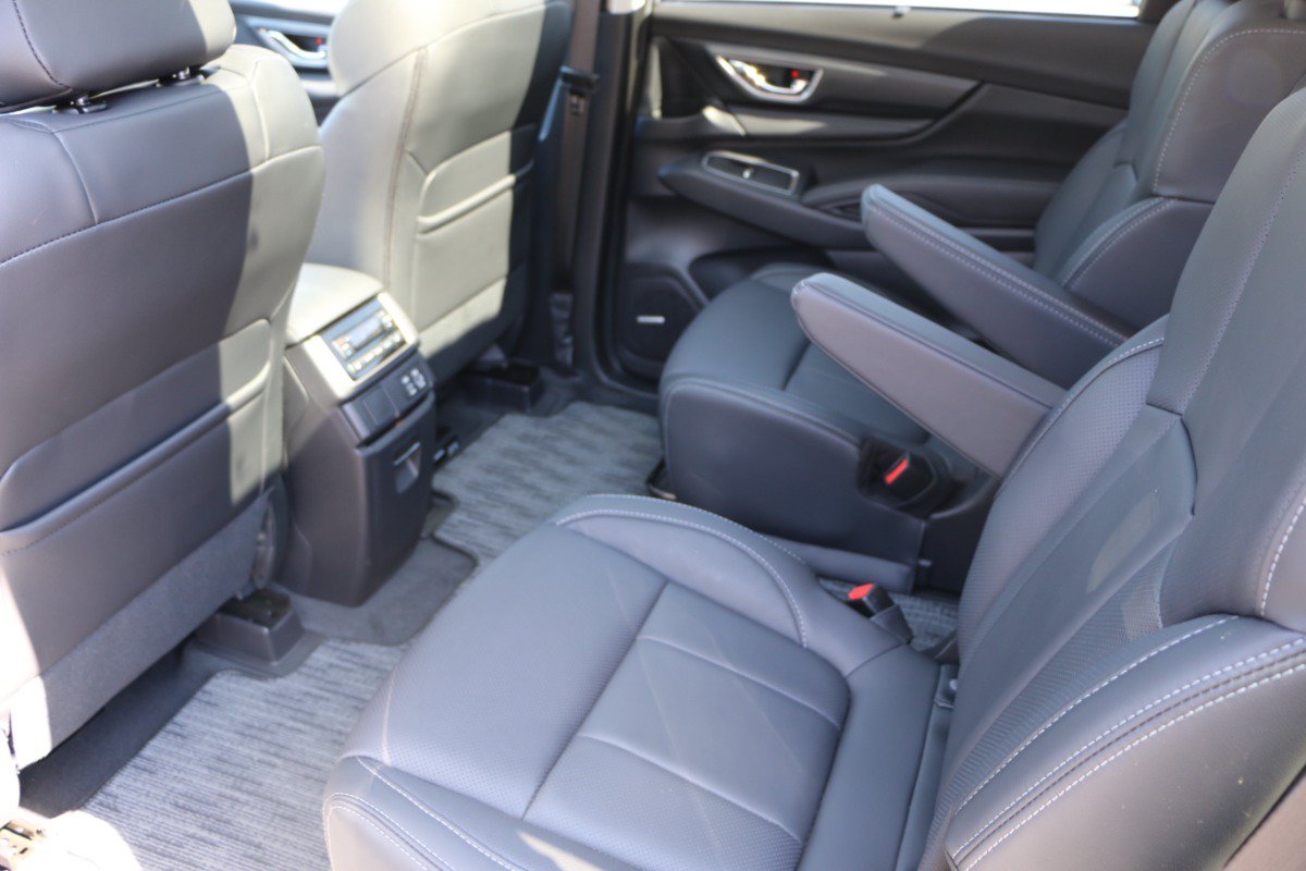Used 2026 Subaru Ascent Limited AWD/4WD image 33