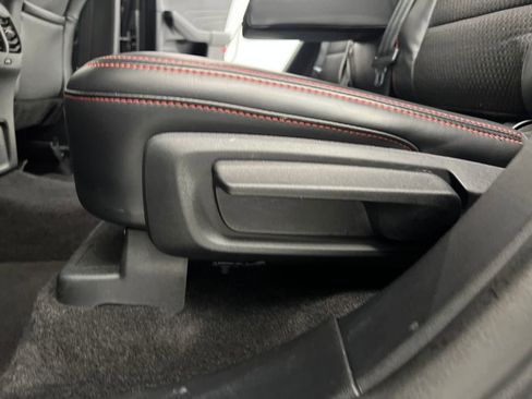 Used 2025 Ford Escape ST-Line AWD/4WD image 14