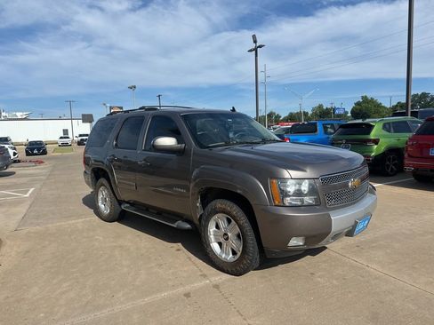Used 2013 Chevrolet Tahoe LT AWD/4WD image 3