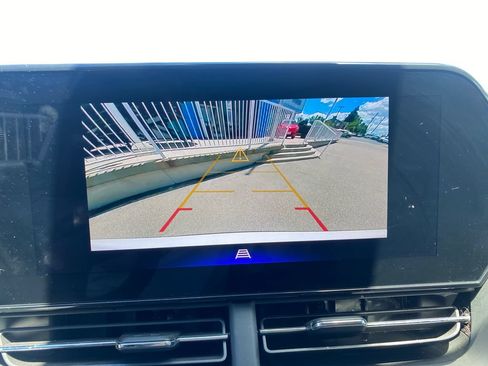 Used 2025 Chevrolet Trax ACTIV w/ Driver Confidence Package FWD image 20