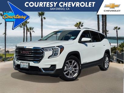 Used 2024 GMC Terrain SLT