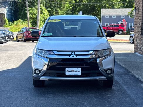 Used 2016 Mitsubishi Outlander ES FWD image 8