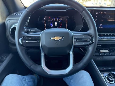 Used 2023 Chevrolet Colorado LT w/ LT Convenience Package III image 14