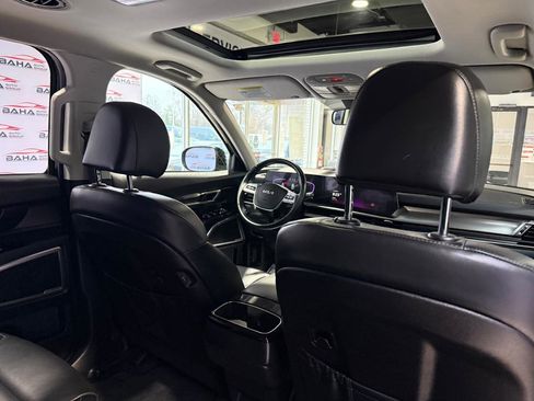 Used 2025 Kia Telluride S image 52