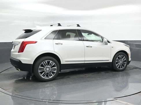 Used 2018 Cadillac XT5 Premium Luxury image 3