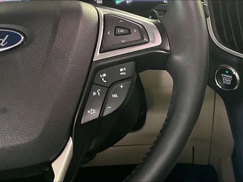 Used 2016 Ford Edge Titanium w/ Technology Package AWD/4WD image 22