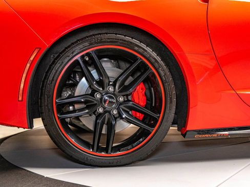 Used 2015 Chevrolet Corvette Stingray Coupe w/ 2LT Preferred Equipment Group image 17