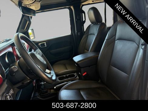 Used 2019 Jeep Wrangler Unlimited Rubicon AWD/4WD image 10