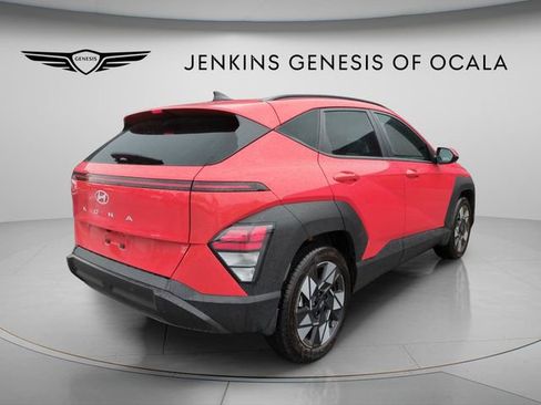 Used 2024 Hyundai Kona SEL w/ Convenience Package FWD image 3