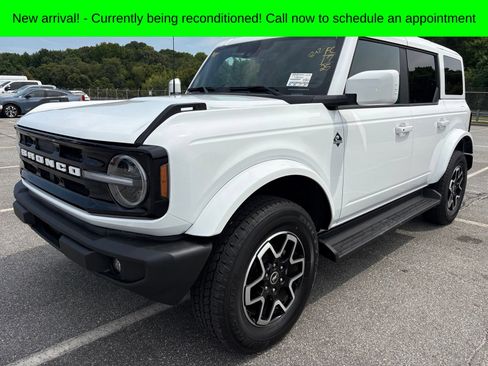 Used 2025 Ford Bronco Outer Banks AWD/4WD image 7