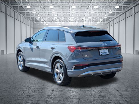Used 2023 Audi Q4 e-tron Premium Plus AWD/4WD image 3