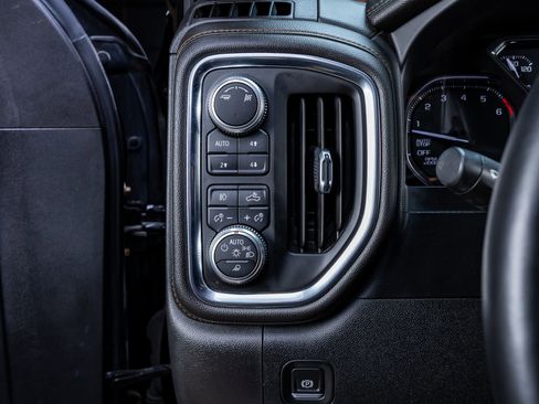 Used 2019 GMC Sierra 1500 AT4 w/ AT4 Premium Package AWD/4WD image 20