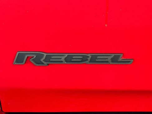 Used 2019 RAM 1500 Rebel image 11