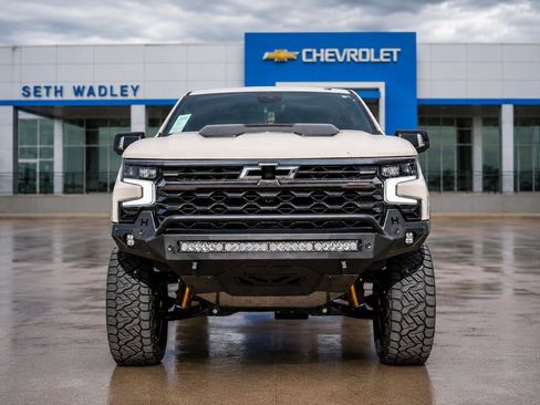 New 2026 Chevrolet Silverado 1500 ZR2 w/ Dark Appearance Package AWD/4WD image 2