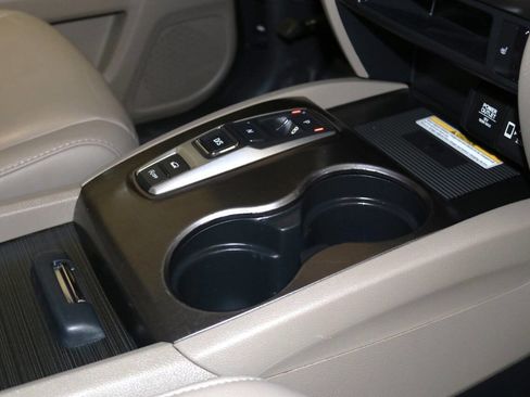 Used 2022 Honda Pilot Special Edition image 44