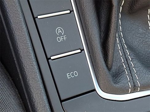 Used 2024 Volkswagen Jetta S image 24