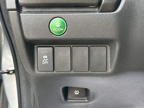 Used 2015 Honda Fit EX image 33