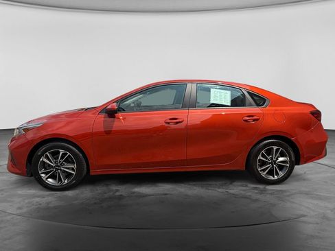 Used 2024 Kia Forte LXS FWD image 5
