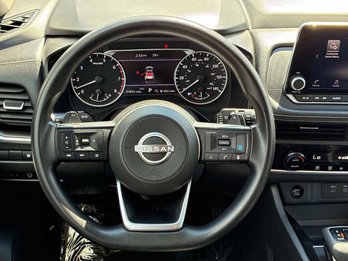 Used 2024 Nissan Rogue SV AWD/4WD image 26