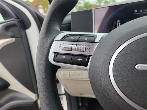 New 2026 Hyundai Tucson SEL image 15