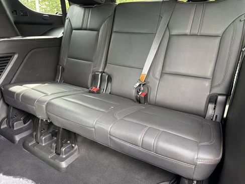 Used 2022 Chevrolet Tahoe RST w/ Sport Performance Package AWD/4WD image 21