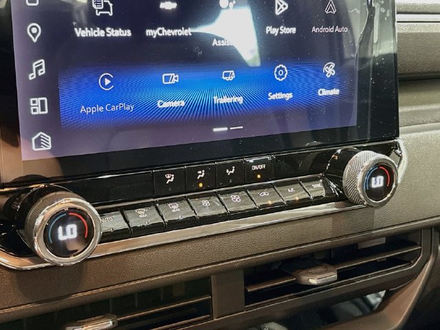 New 2026 Chevrolet Colorado Trail Boss AWD/4WD image 16