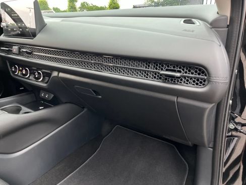 Certified 2026 Honda HR-V LX image 28