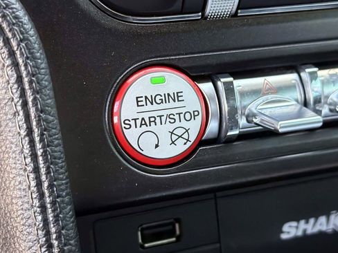 Used 2015 Ford Mustang GT Premium RWD image 25