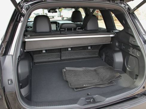 Certified 2025 Subaru Forester Limited AWD/4WD image 34