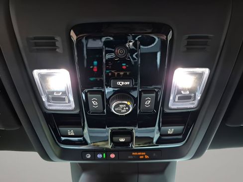 New 2026 Cadillac Escalade ESV Sport AWD/4WD image 47