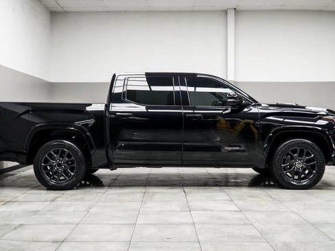 Used 2023 Toyota Tundra Platinum image 6