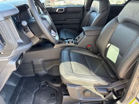 New 2025 Ford Bronco Big Bend w/ Black Diamond Package image 10