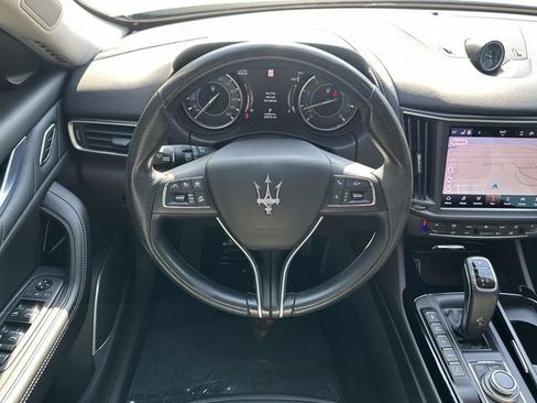 Used 2022 Maserati Levante Modena AWD/4WD image 19