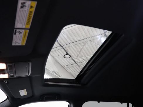 Used 2024 Honda Passport Black Edition image 32