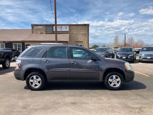 Used 2007 Chevrolet Equinox LS AWD/4WD image 8